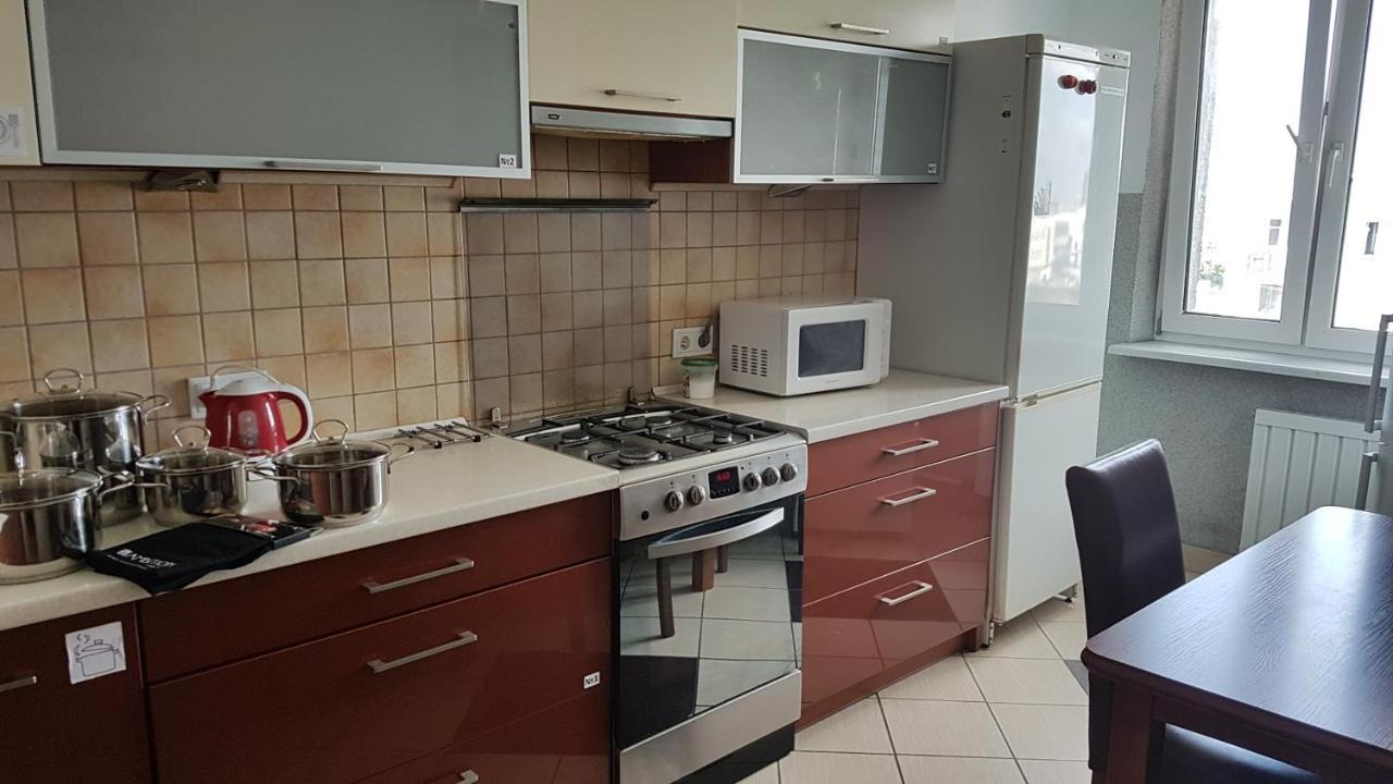 Niebieski Meander Blisko Metra Hostel *