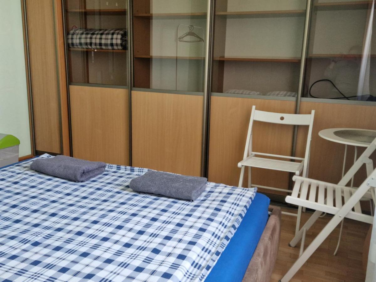 Hostel Niebieski Meander Blisko Metra *