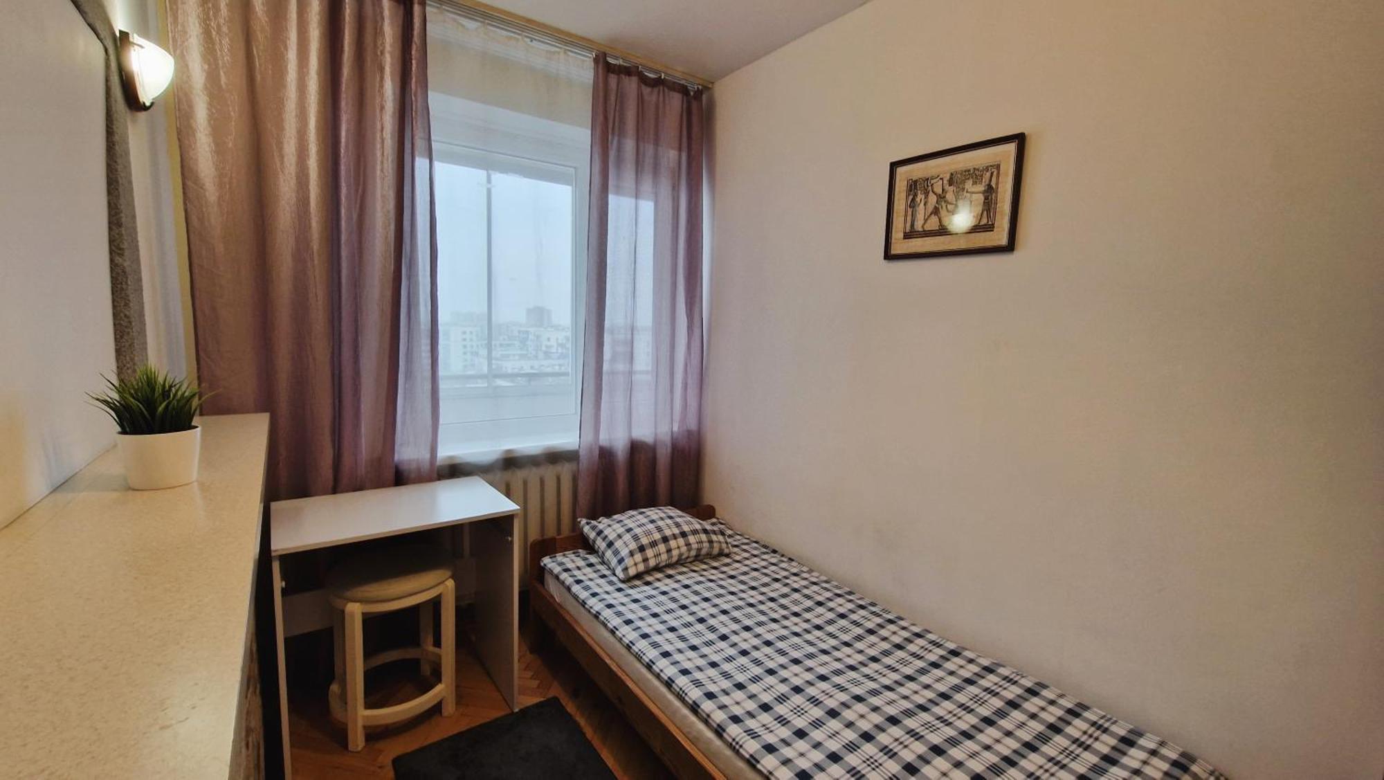 Hostel Niebieski Meander Blisko Metra Warszawa